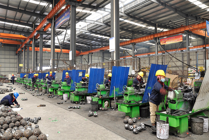 肇东网架锥头车间